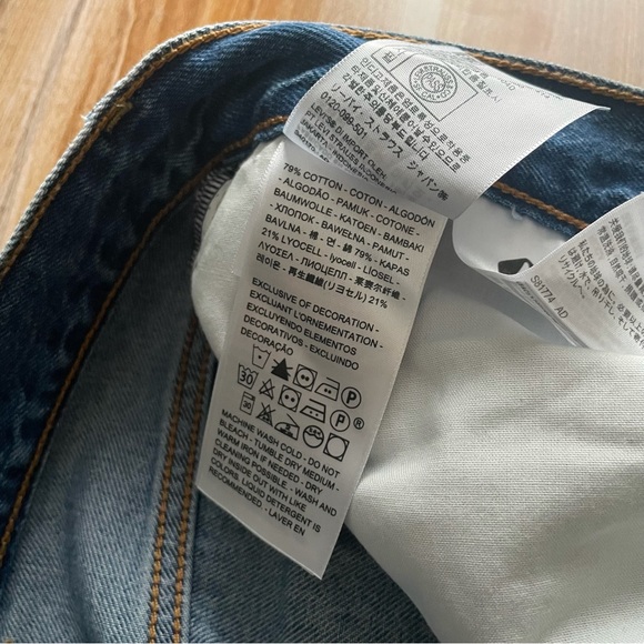 Levi's High Rise Women Jeans - Blue - Picture 9 of 10